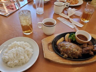 ジャポネギハンバーグ＆カットサーロインステーキ ココス
